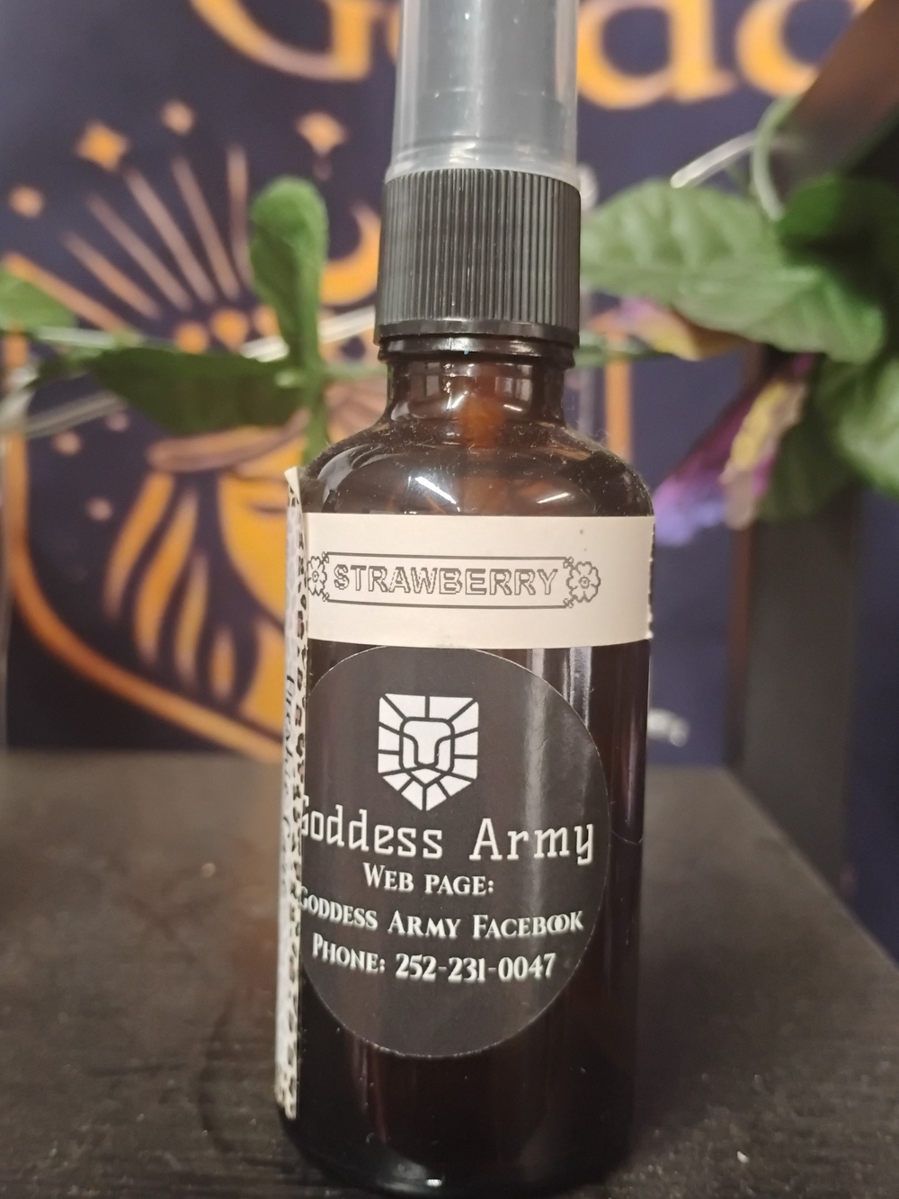 Goddess Strawberry Body Oil Spray - Brown Bottle